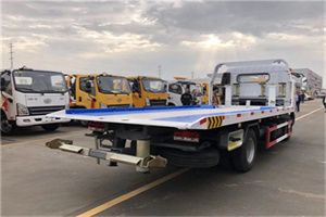 伊通汽车救援补胎